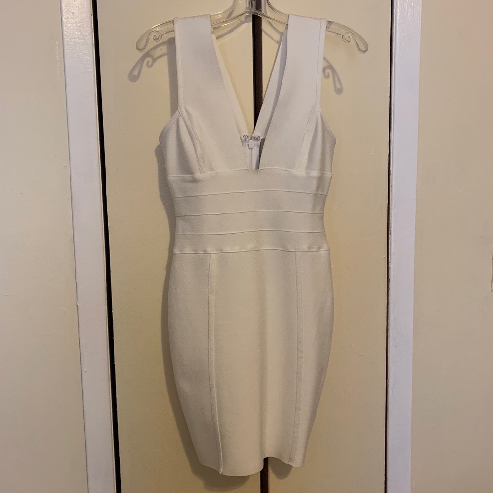 Ladies Size Medium White Dress By Forever 21